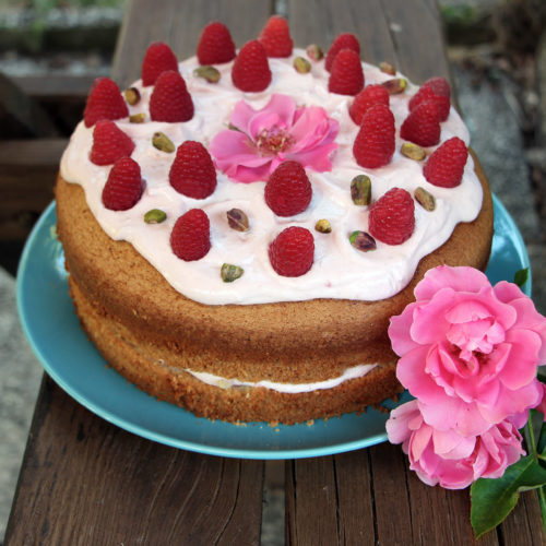 Chiffon cake al pistacchio - AleCakes con crema di pistacchio e